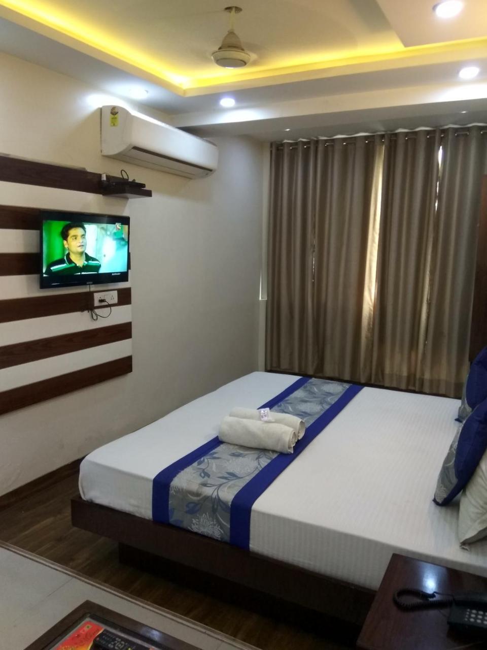 Hotel Le Mem Delhi  Dış mekan fotoğraf