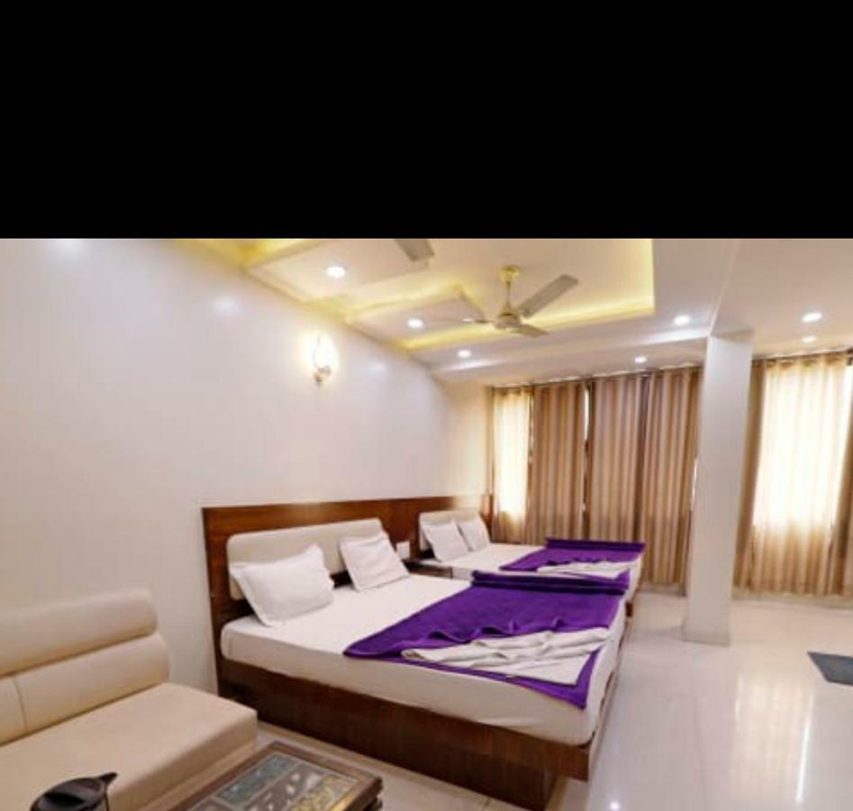 Hotel Le Mem Delhi  Dış mekan fotoğraf