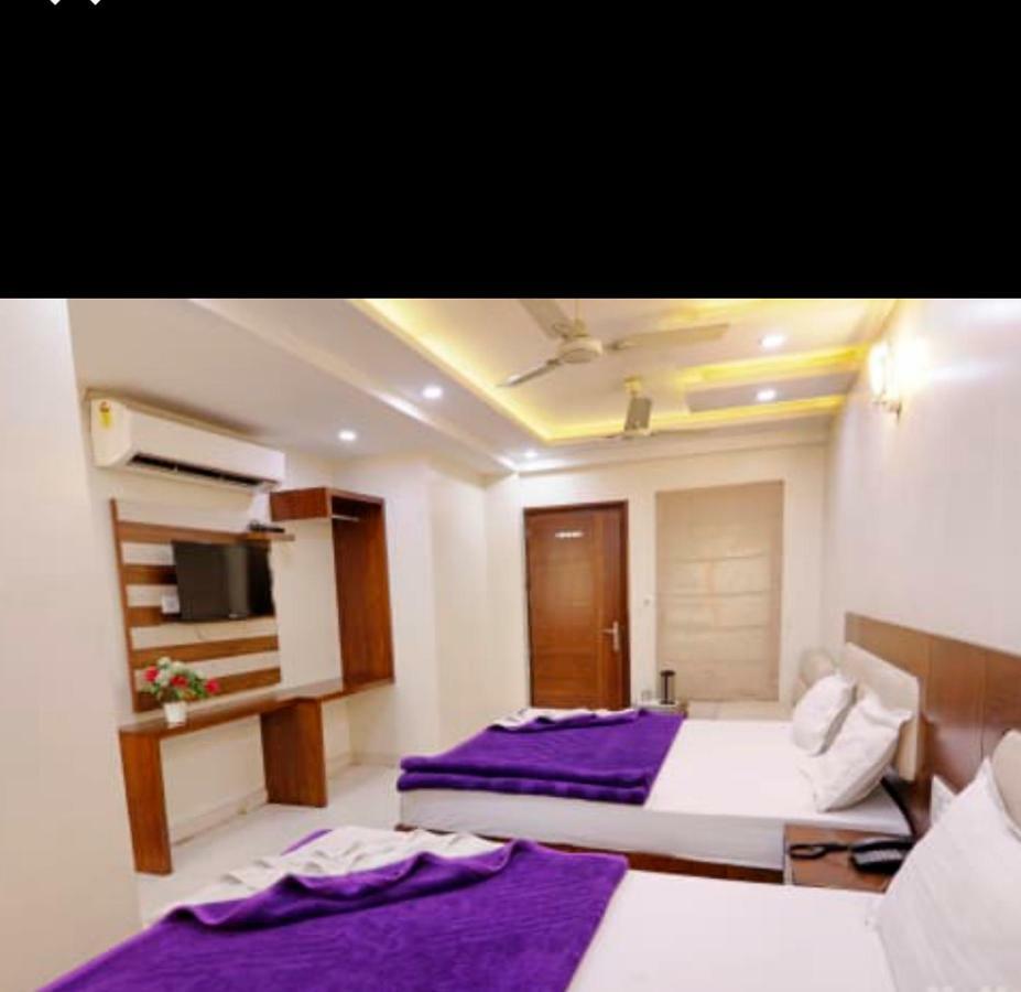 Hotel Le Mem Delhi  Dış mekan fotoğraf