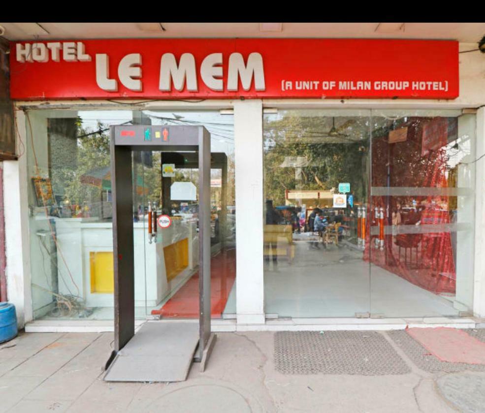 Hotel Le Mem Delhi  Dış mekan fotoğraf